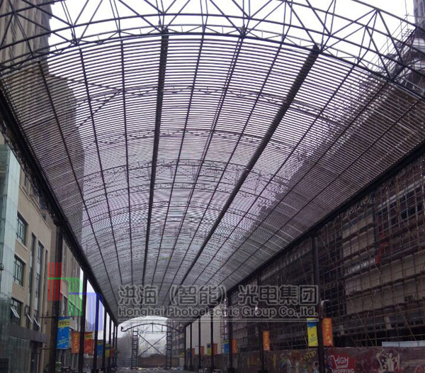 中央廣場(chǎng)led天幕鋼構(gòu)現(xiàn)場(chǎng) 中央廣場(chǎng)led天幕鋼構(gòu)現(xiàn)場(chǎng)